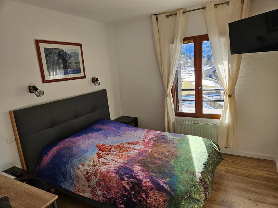 Le Campcardos Hotel in Catalonia