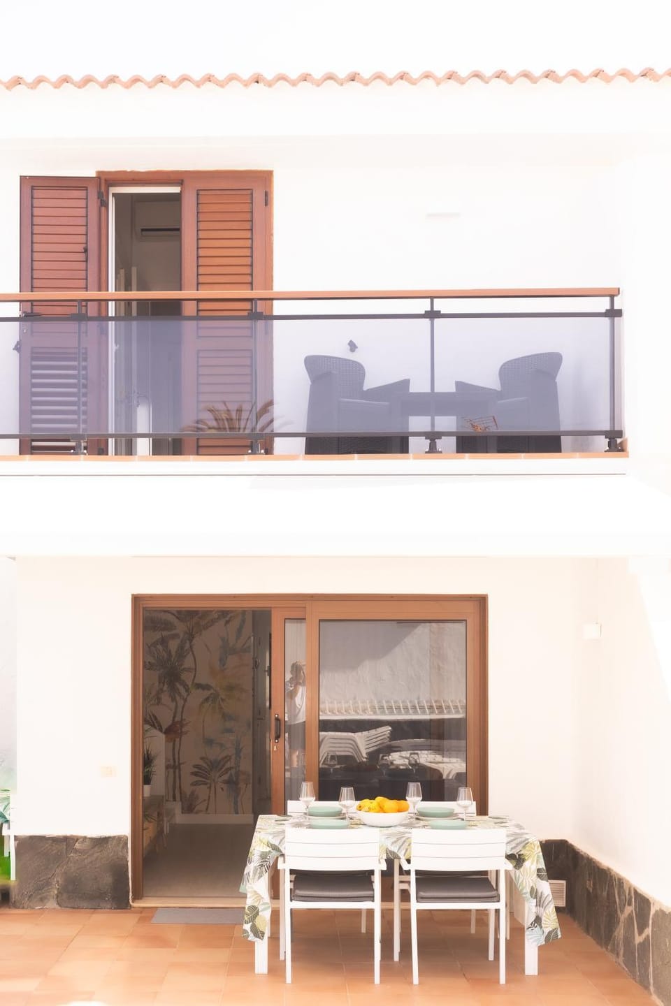 Facade/entrance, Off site, Balcony/Terrace