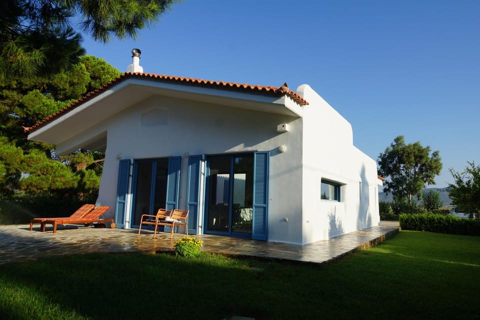 Villa in Marathonos House in East Attica Regional Unit, Greece