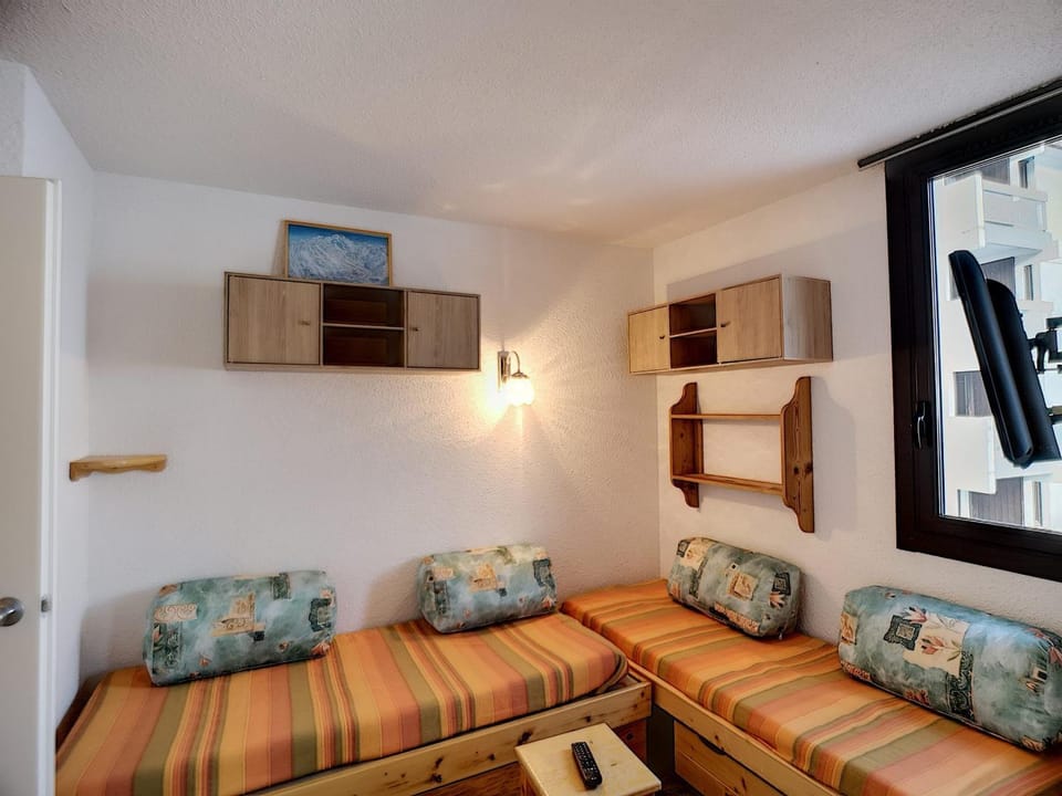 2 pièces 5 pers, pieds des pistes, Les Menuires - FR-1-178-300 Apartment in Les Allues