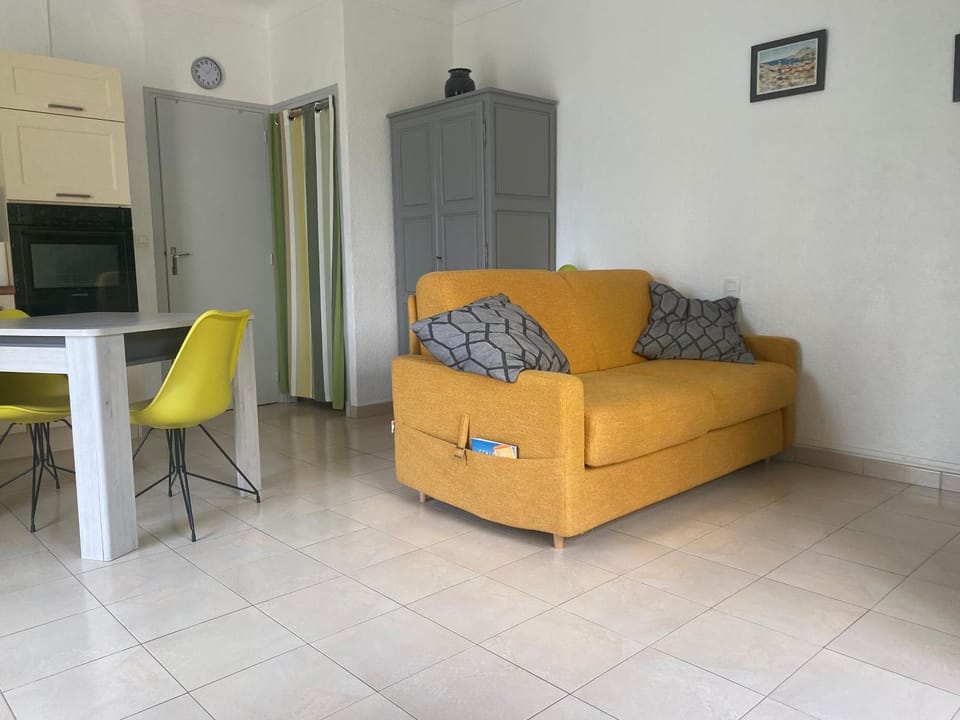 studio, jardin, parking à 100 m de la plage Apartment in Argeles-sur-Mer