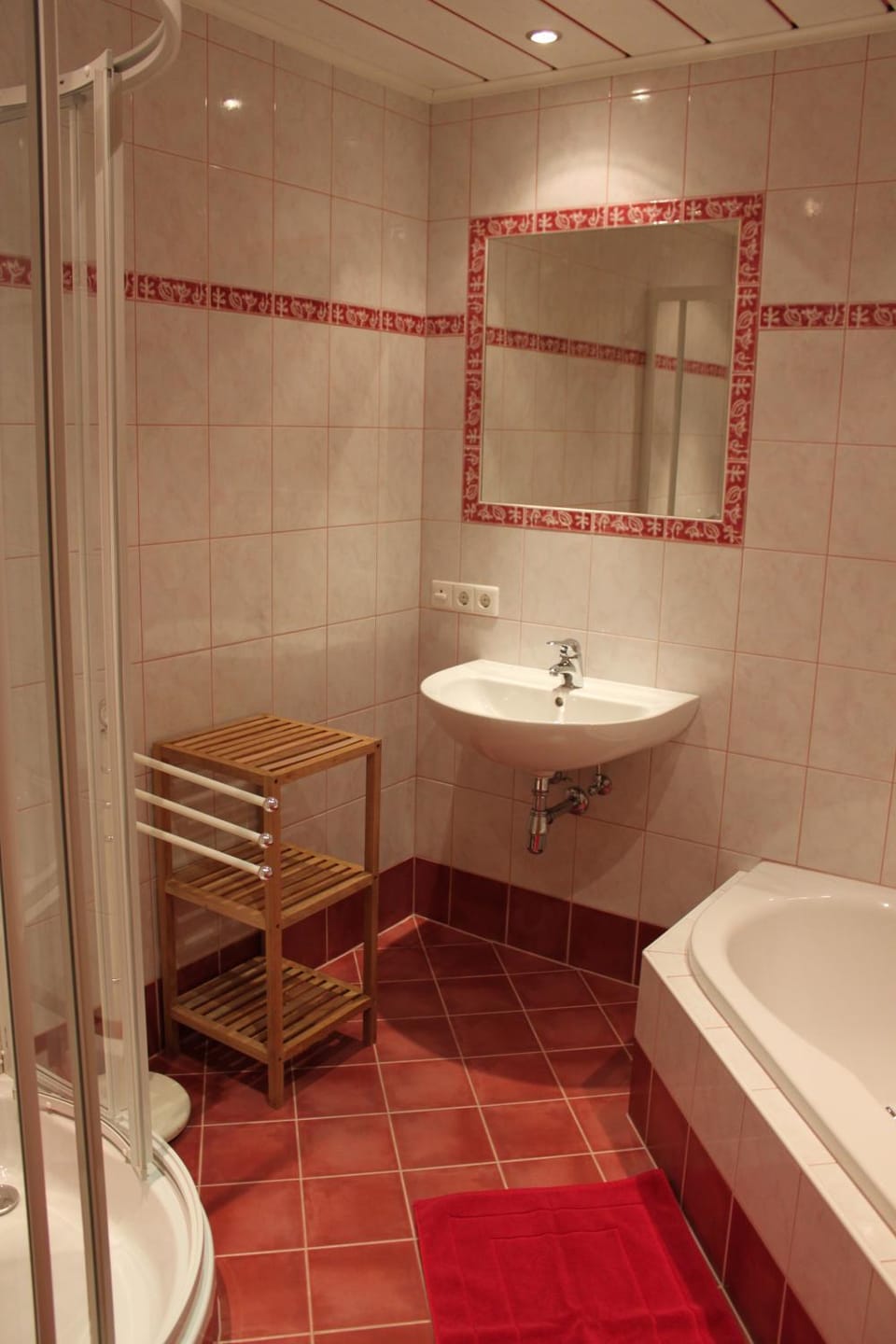 Bathroom, Decorative detail