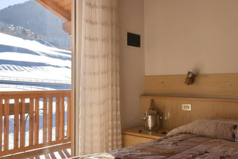 TV and multimedia, View (from property/room)