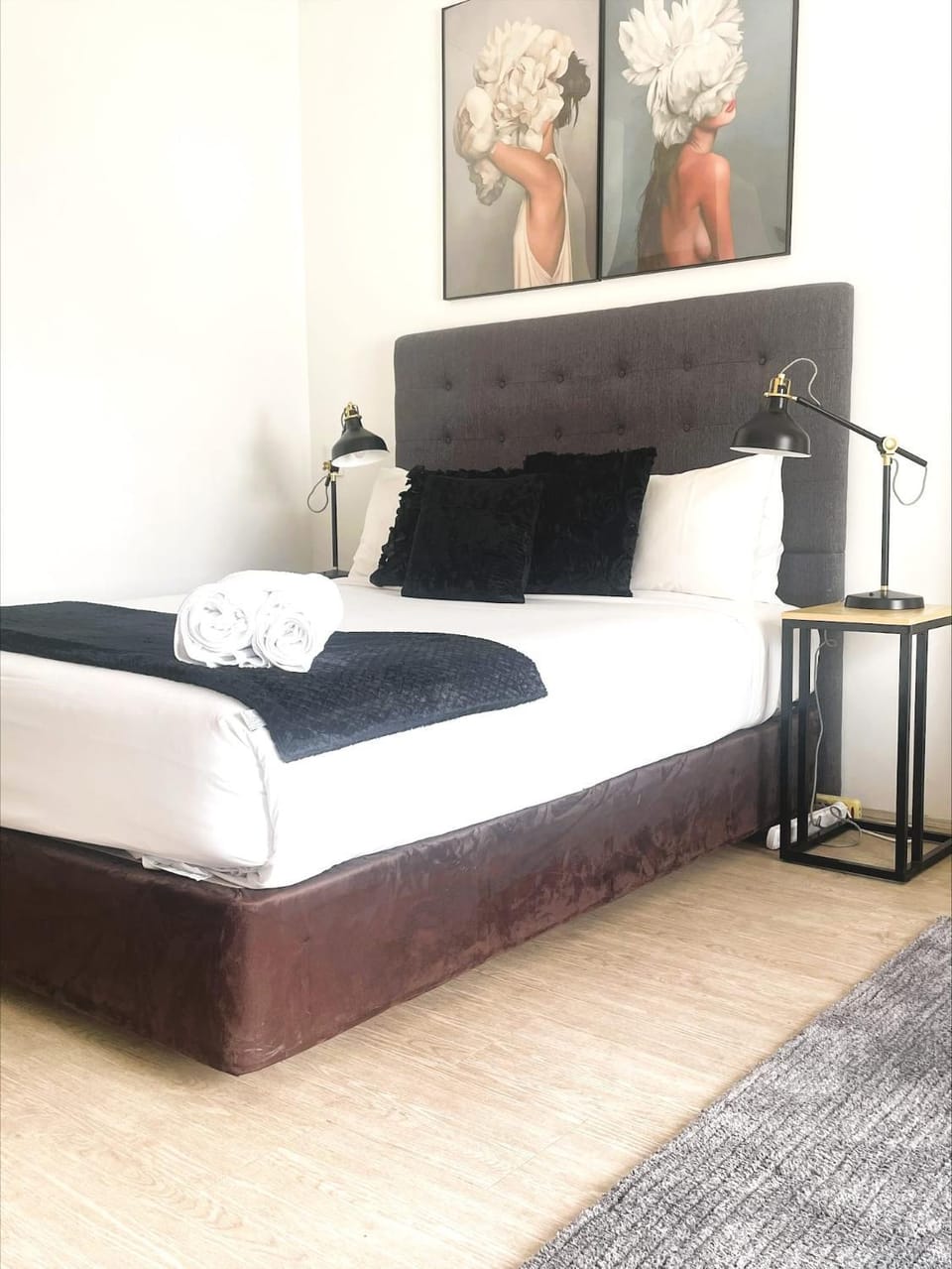 806 Deluxe Delight Concert Hall Studio Apartment in Perth