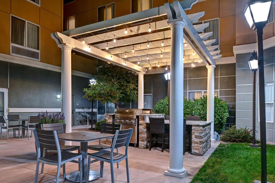 Inner courtyard view