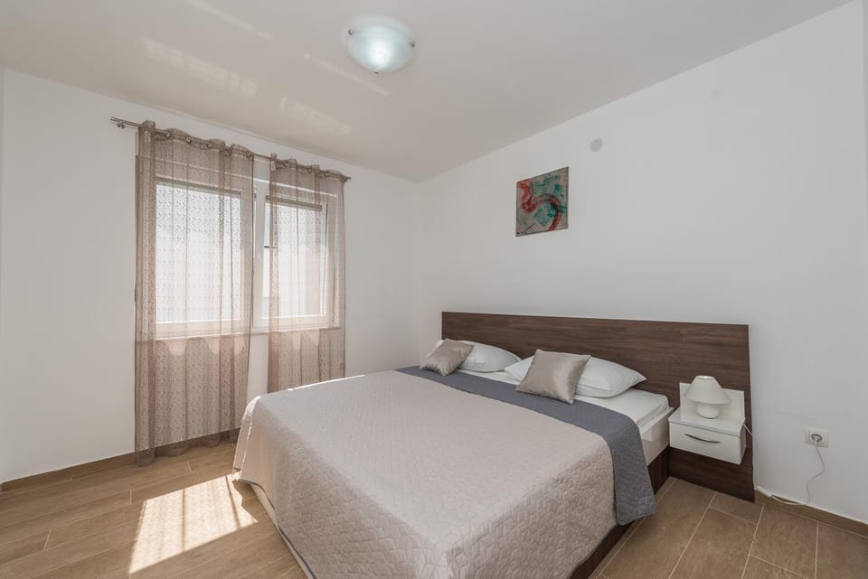Villa Star 3 luxury apartment with a pool Apartment in Novalja