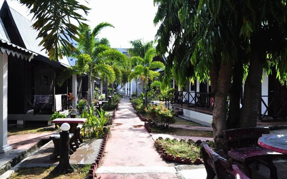 Rasa Senang Villa -Islam Guest Only Resort in Kedah