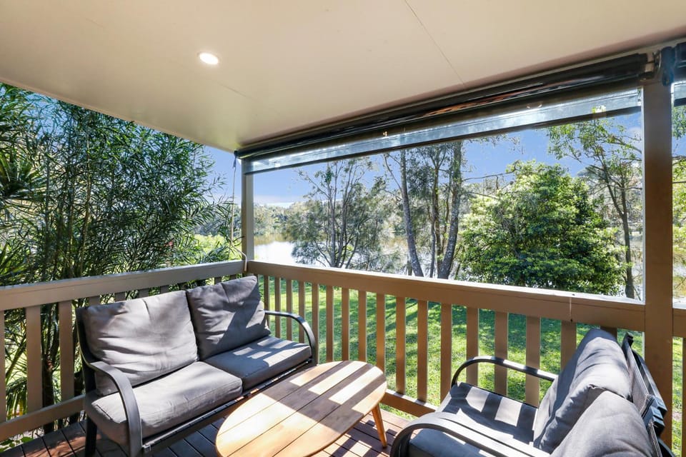 Seven Mile Beach Holiday Park Campground/ 
RV Resort in Gerroa