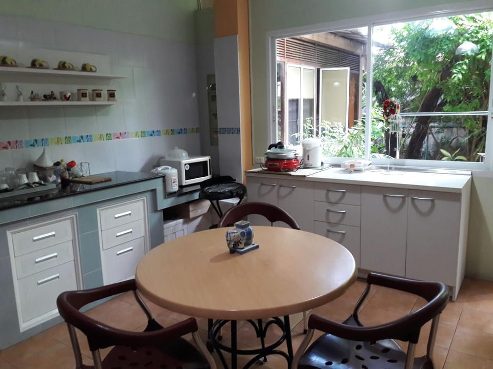 Baan Malee Apartment in Wichit