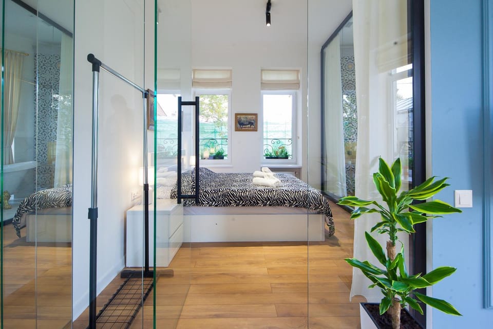 Deluxe Prince Machabeli Suite Apartment in Tbilisi, Georgia