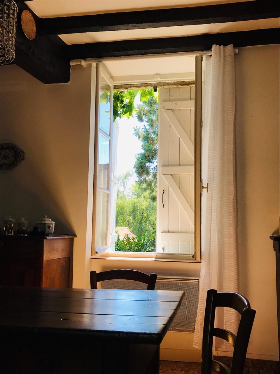 Au Relais de Nèche. Bed and Breakfast in Auvergne-Rhône-Alpes