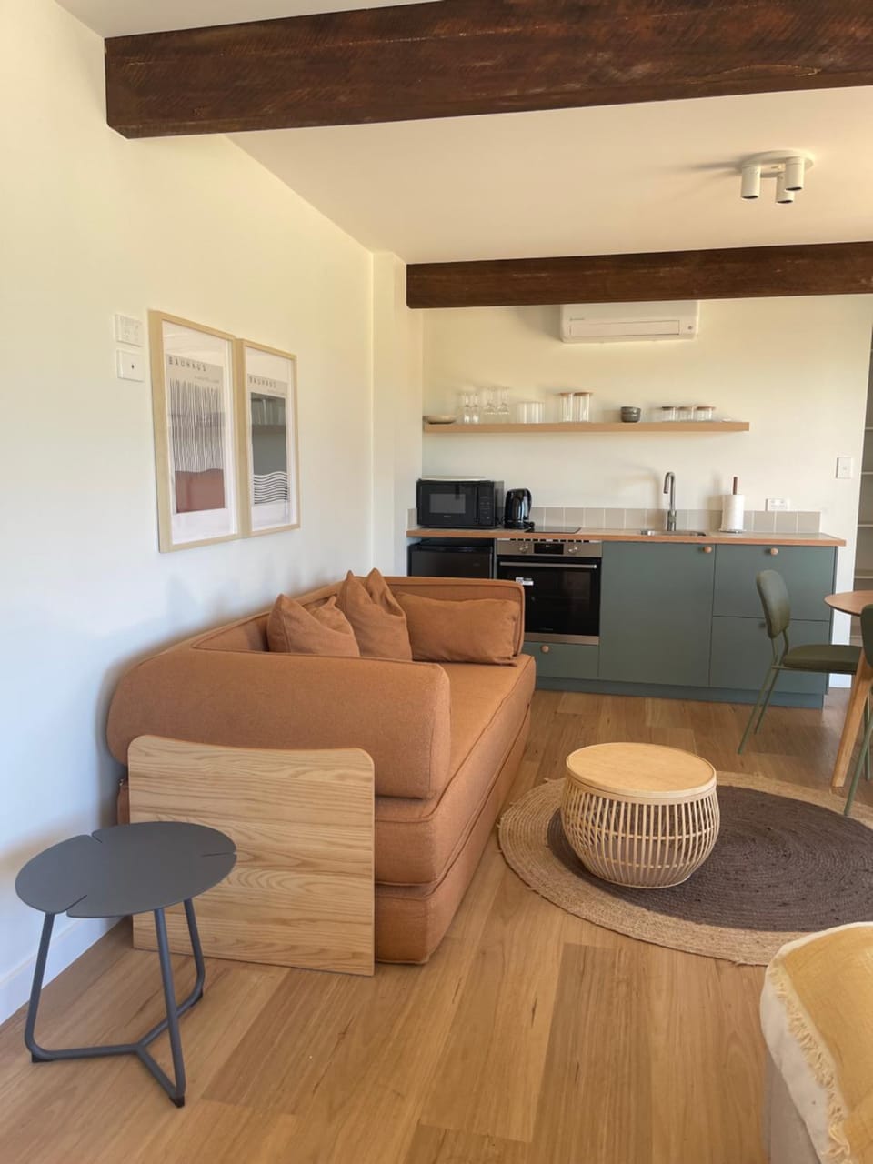 Archy's on the Lake Motel in Burrill Lake