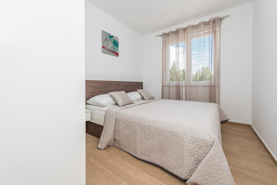 Villa Star 4 luxury apartment with a pool Apartment in Novalja