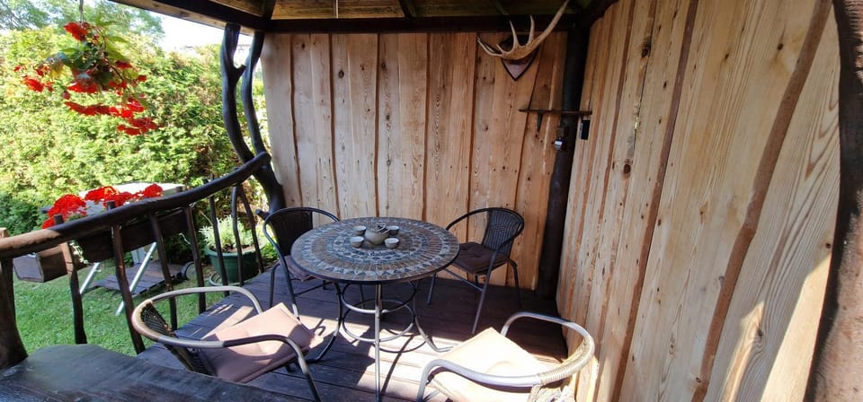 Patio, Day, Garden, Garden view