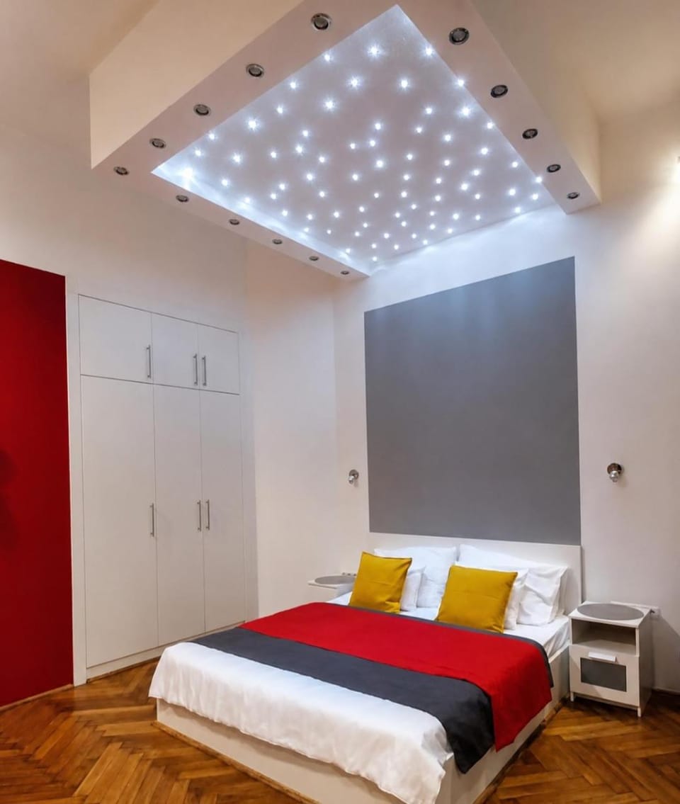 Bed, Photo of the whole room, Bedroom, wardrobe