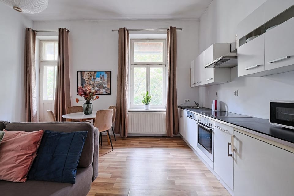 Kitchen or kitchenette, Living room, Dining area, dishwasher, oven, stove