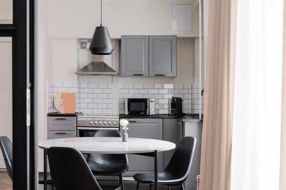 Living room, kitchen