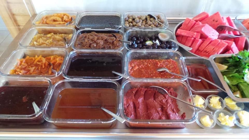 Buffet breakfast