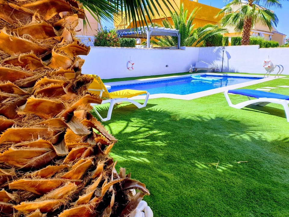 Garden, Garden, Pool view, Swimming pool, Swimming pool