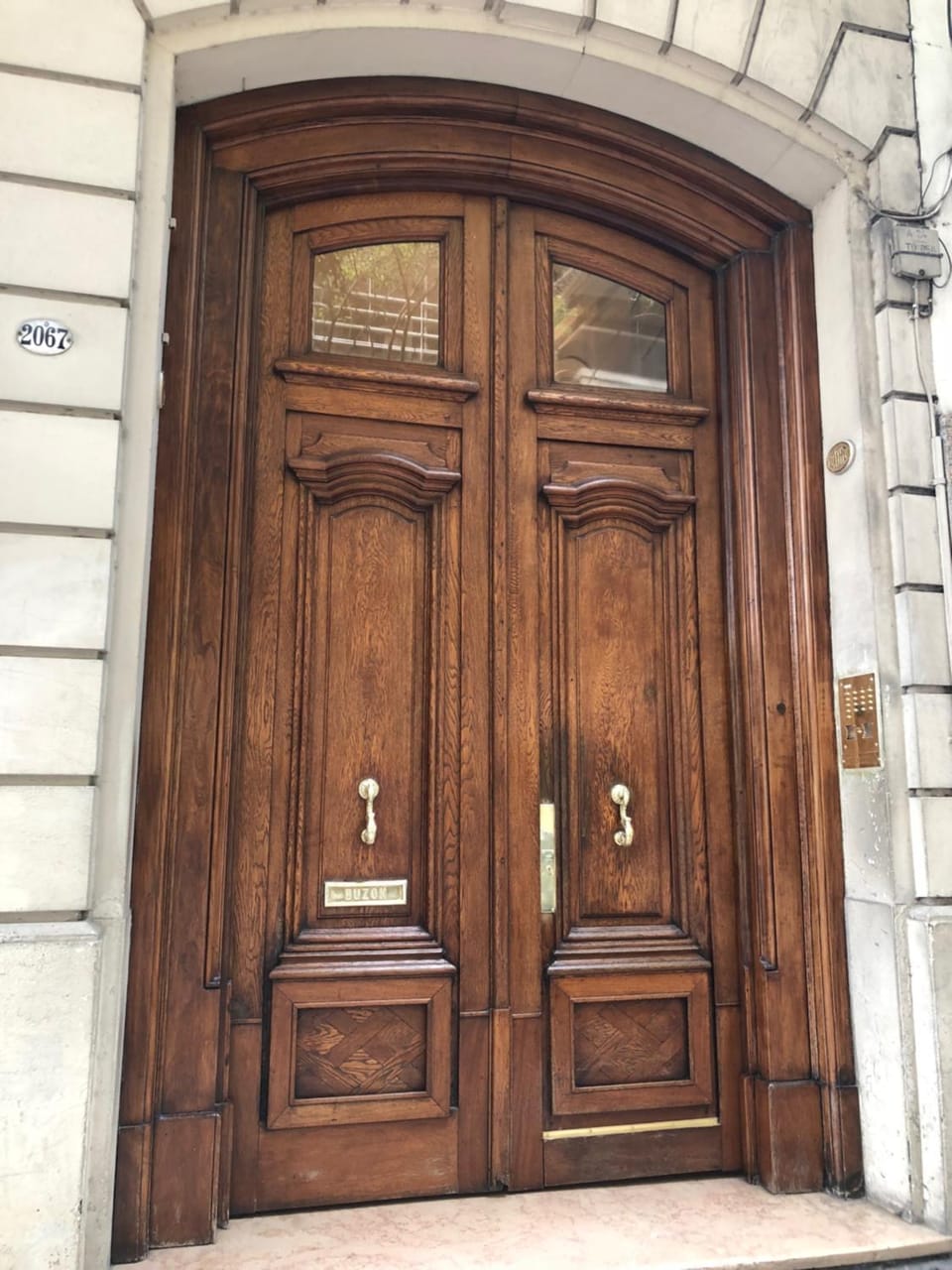 Facade/entrance