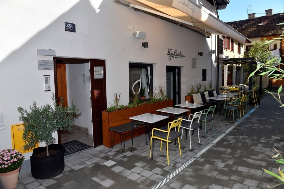 Apartments ZAGREB TALES Apartment in City of Zagreb