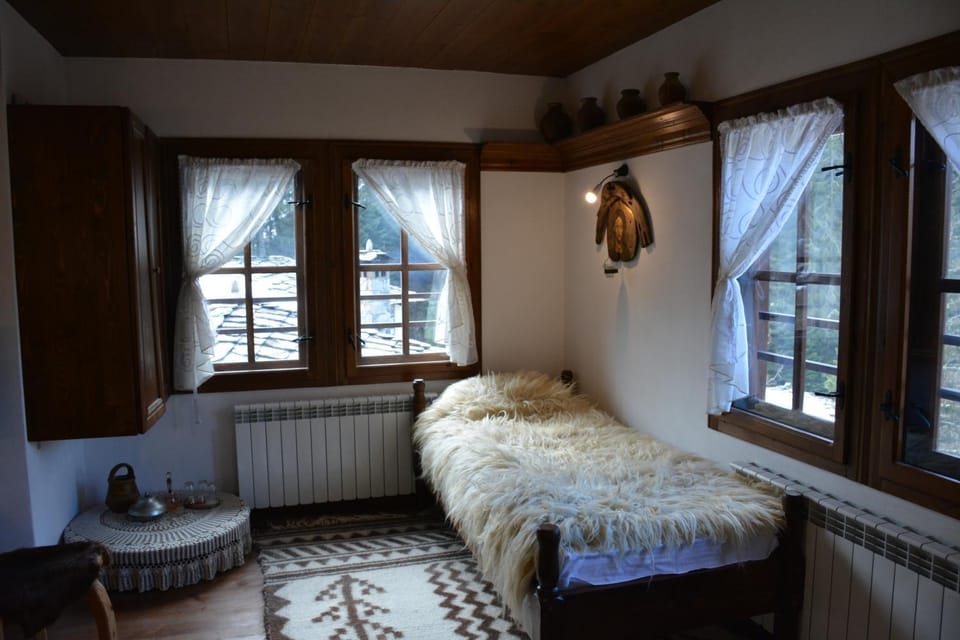 Къща за гости Гайтана Bed and Breakfast in Bulgaria