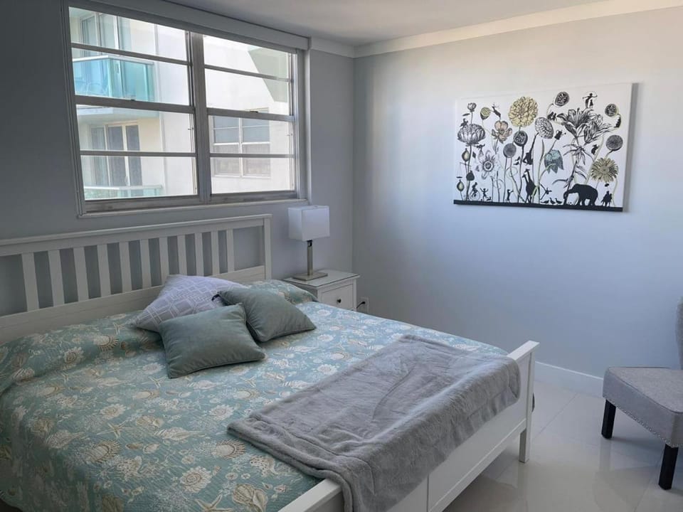 Hollywood on Beach Apartment Apartment in Hollywood Beach