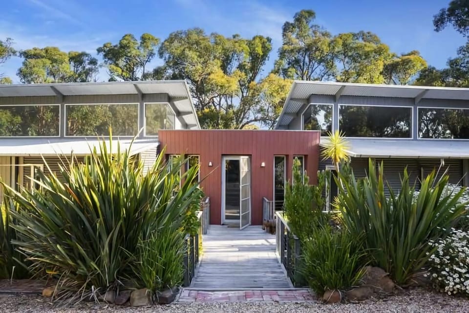 The Bird House - Hepburn Springs Daylesford House in Victoria