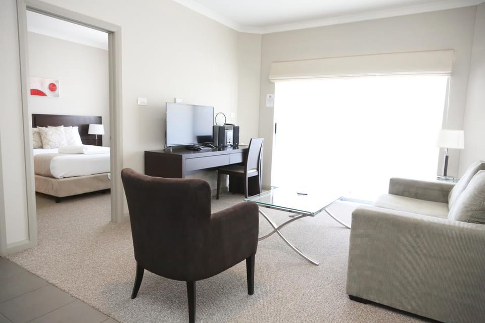 Centrepoint Apartments Griffith Apartment in Griffith