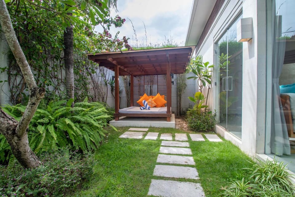Garden, Garden view