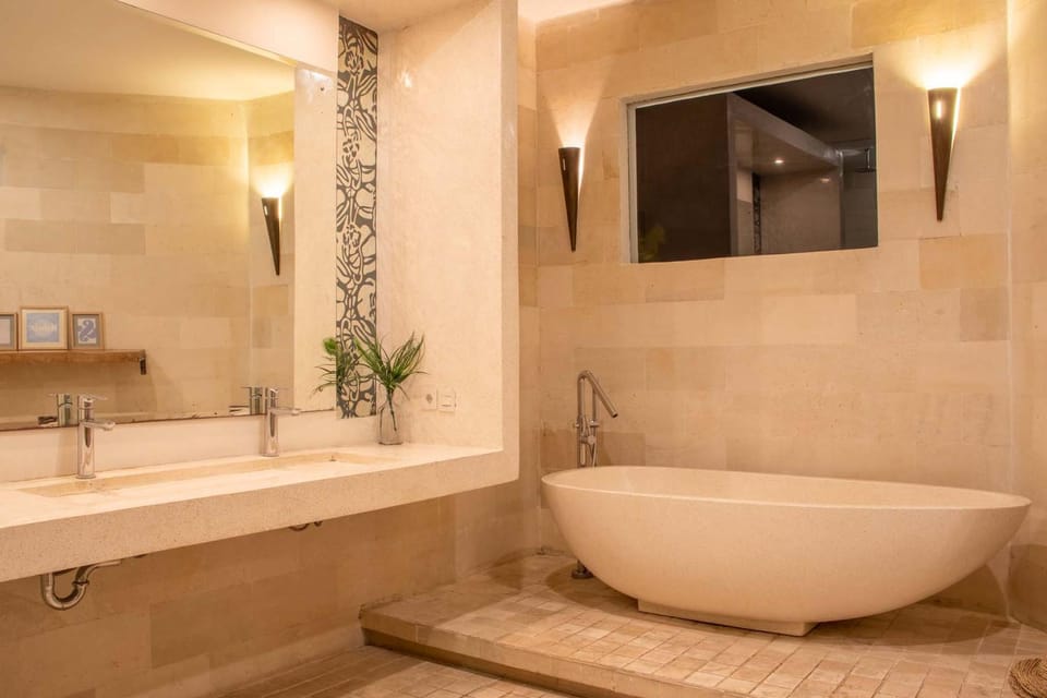 Toilet, Bathroom, Bath