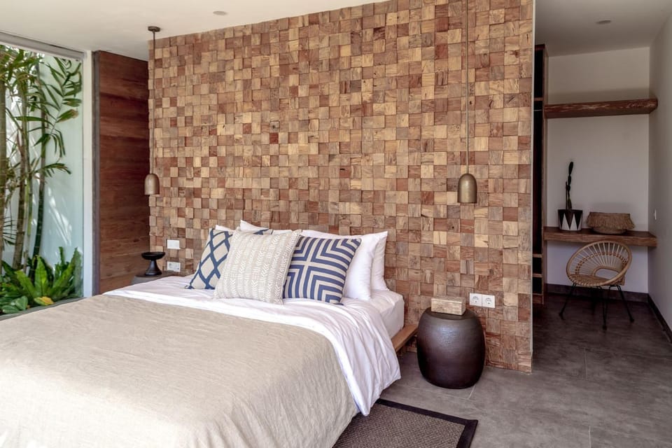 Bed, Photo of the whole room, Seating area, Bedroom, Garden view