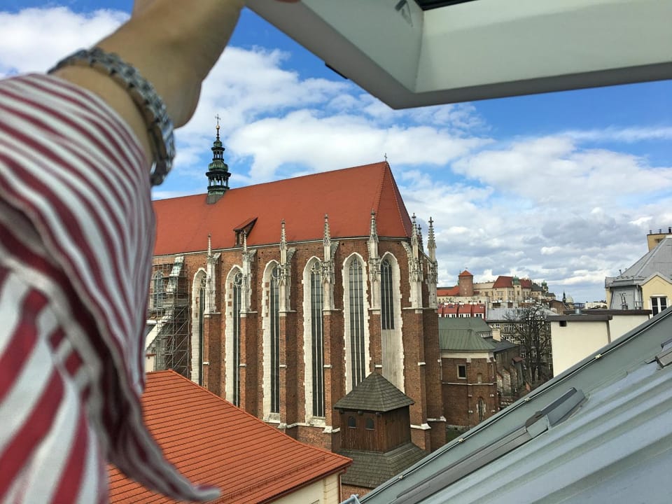 Day, View (from property/room), City view, Landmark view