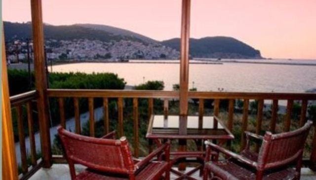 Spitalia Studios Apartment in Skopelos