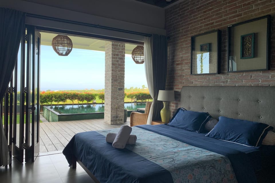 Bed, View (from property/room), Bedroom