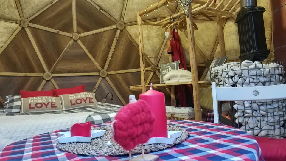 Igloo in the Woods - new, warm and inspiring Luxury tent in Decentralized Administration of Macedonia and Thrace