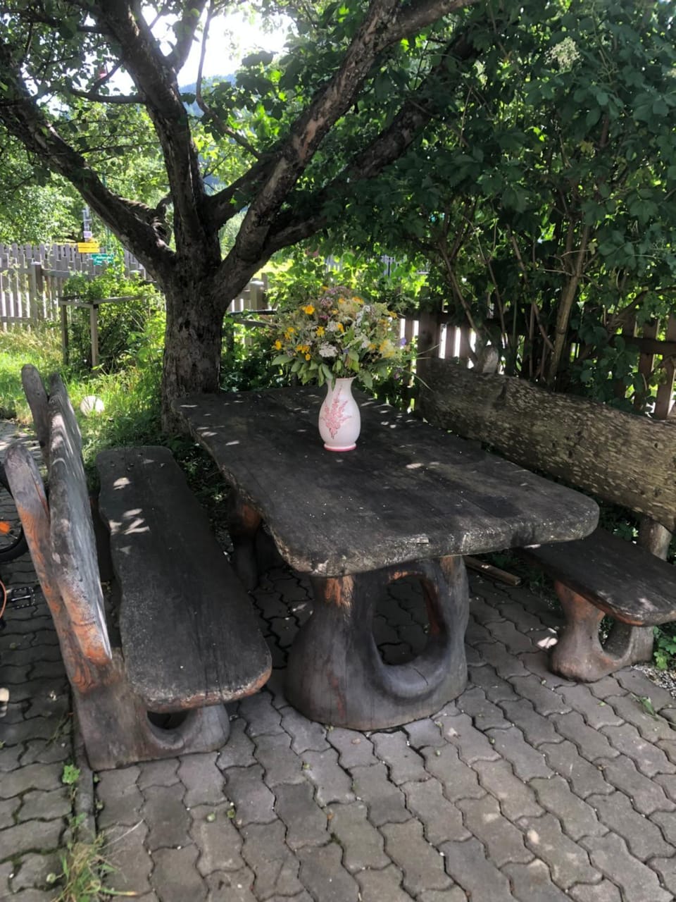 Garden, Seating area