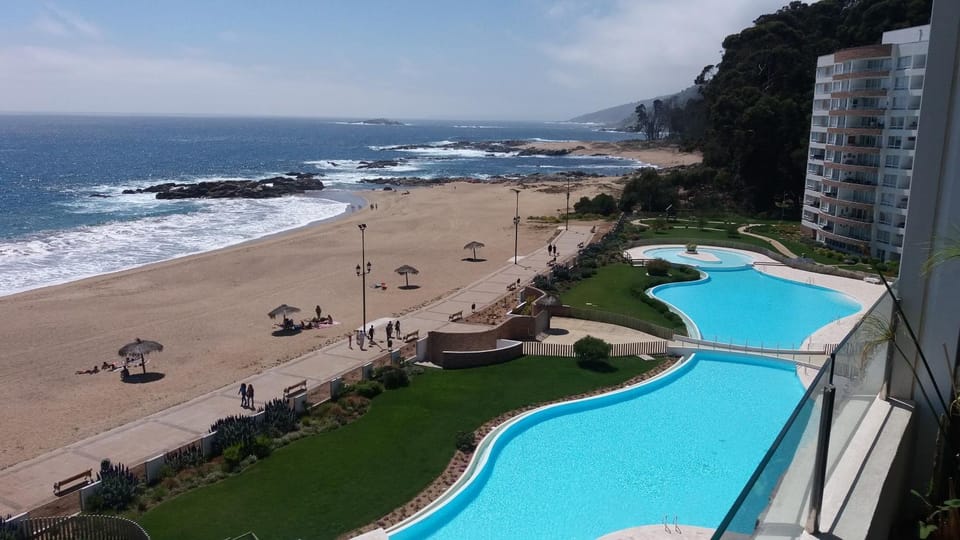 Pool view, Sea view, Swimming pool
