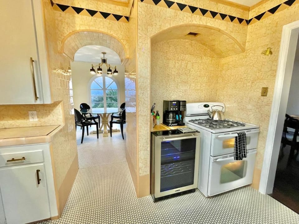 SpanishFairytale4bd3ba House in Rancho Palos Verdes