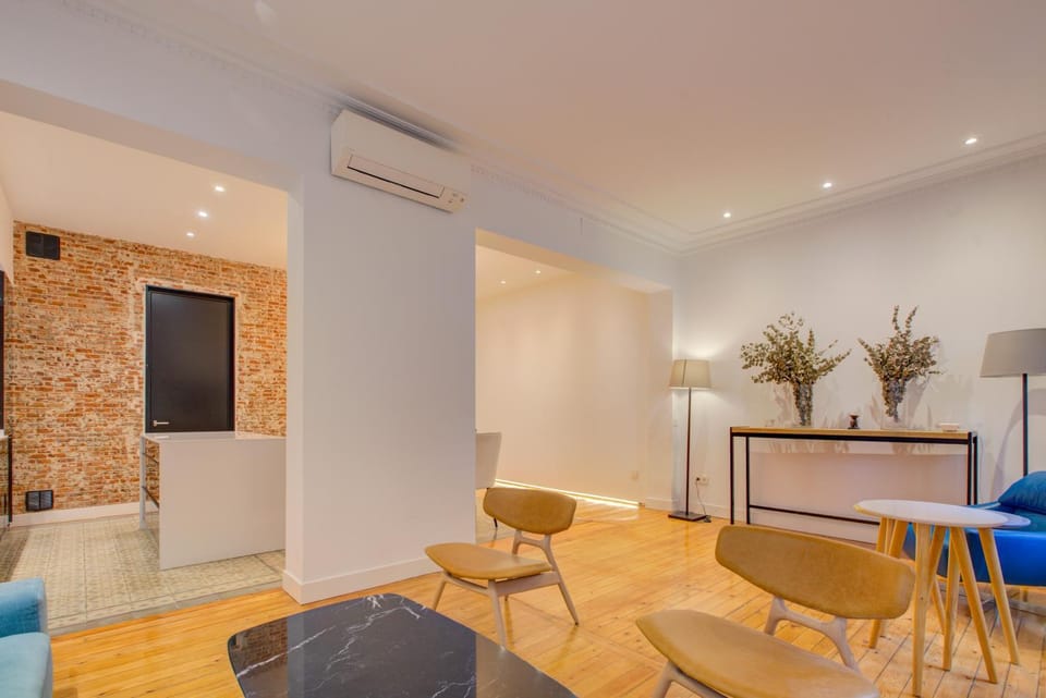 Luxury Rooms Madrid Center Vacation rental in Madrid