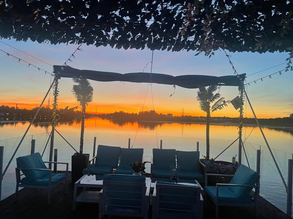 Patio, Natural landscape, Activities, Lake view, Sunrise, Sunset