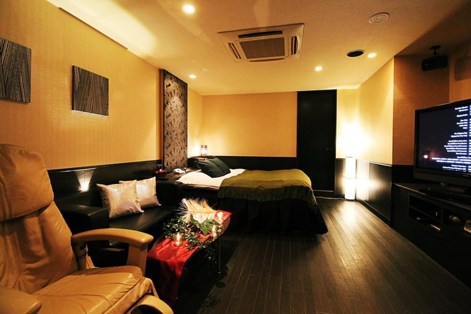 HOTEL O2 -全室人工ラドン温泉-Adult only Hotel in Nagoya