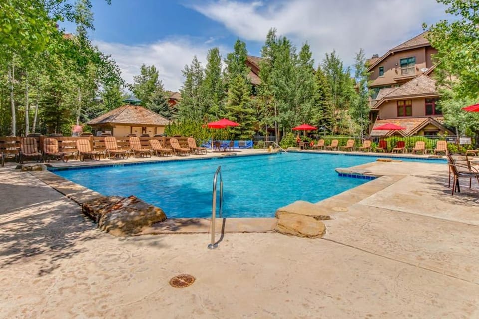 Spruce Tree Lodge #208 Apartment in Edwards