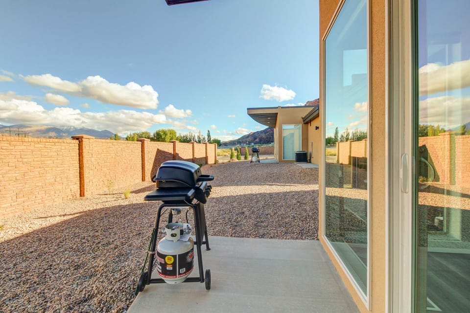 Rim View 2 House in Spanish Valley