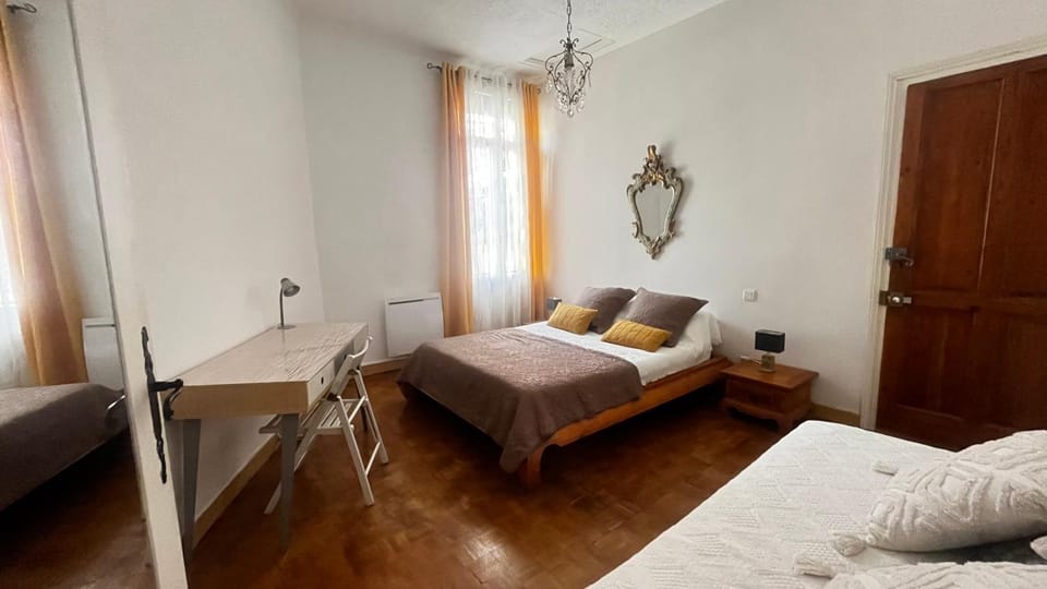 THE YELLOW HOUSE Apartment in Perpignan
