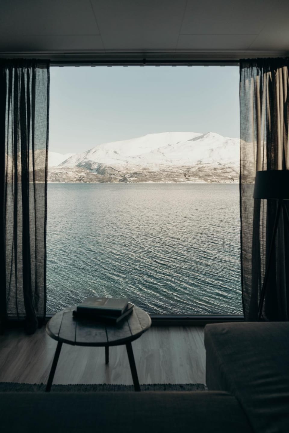 Mountain view, Sea view, Seasons