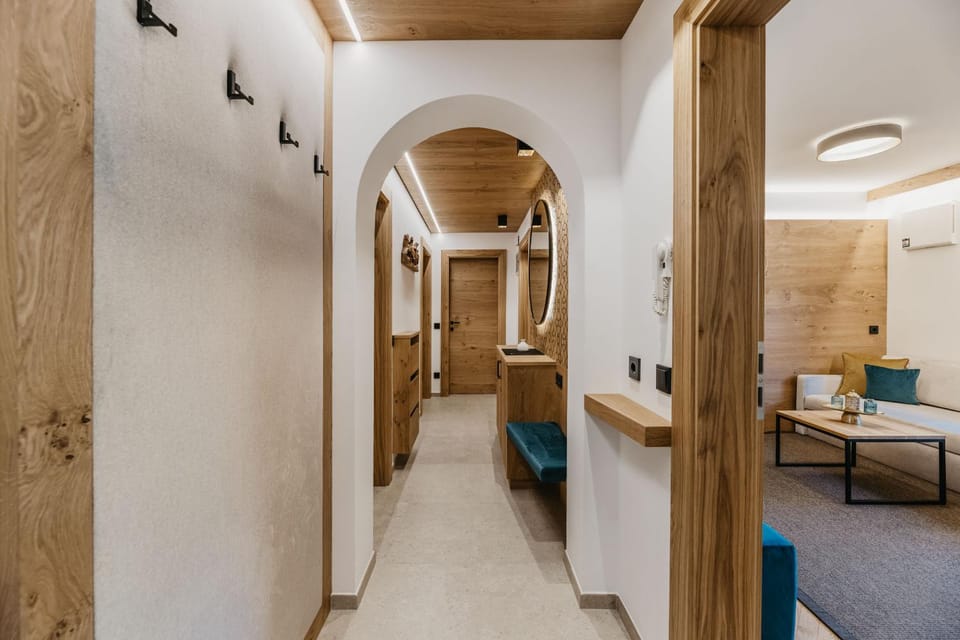Miraval Perathoner Andreas Apartment in Ortisei