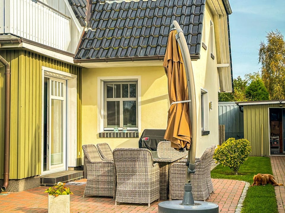 Garden, Garden view