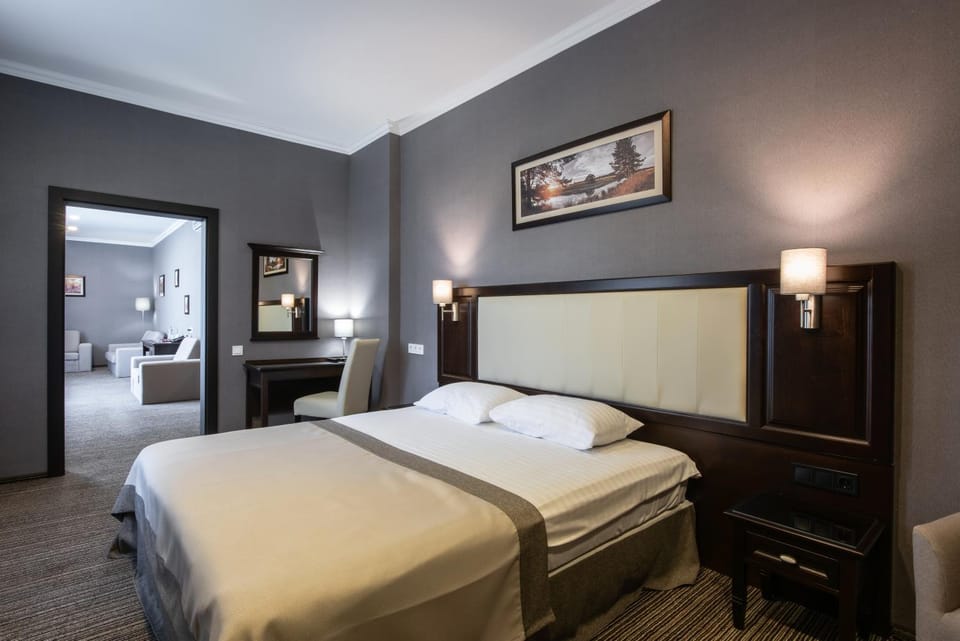 Bed, Photo of the whole room