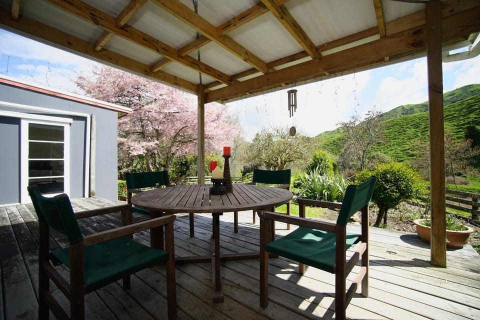 Mahaanui Cottage Farmstay House in Hawke's Bay